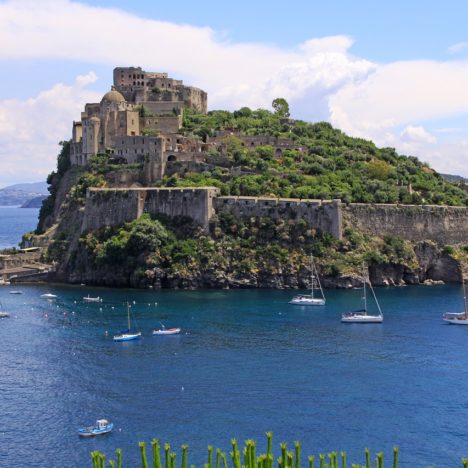 Top 5 najpiękniejszych wysp świata. Pomysł na wakacje 2023