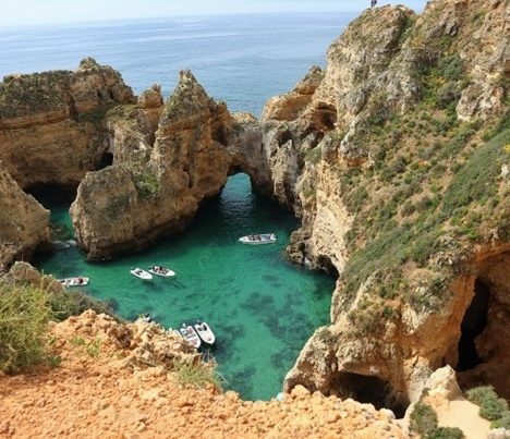  Fuerteventura – słoneczne wakacje w rytmie Oceanu